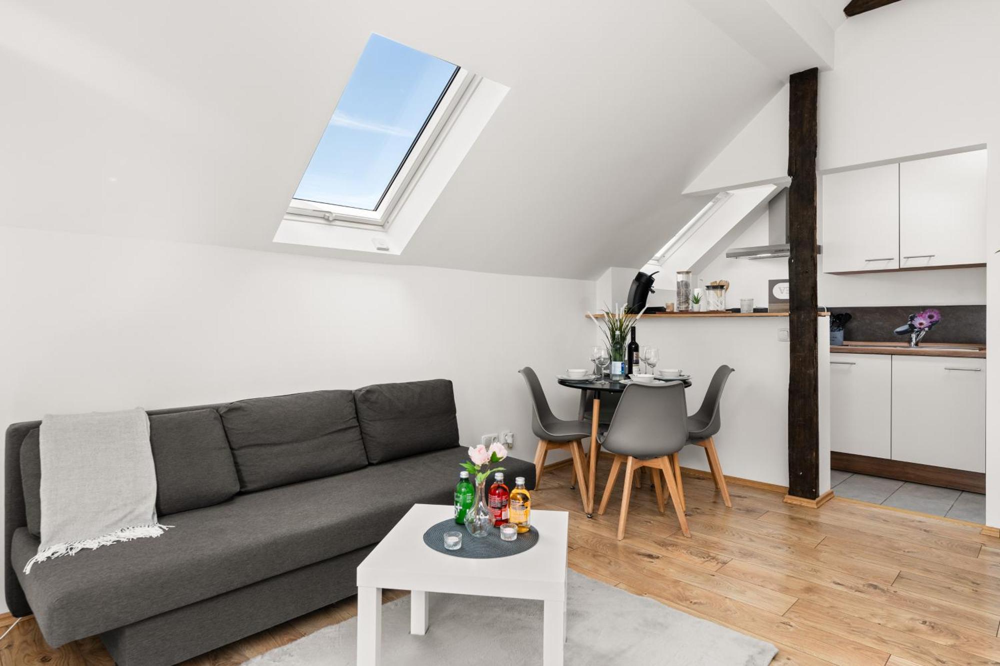 Mola Apartments-Charmante Ferienwohnung Im Herdecke Zentrum Fuer 3 Personen-Grosse Dachterrasse-Grill-Gratis Parken-Wlan Exterior foto