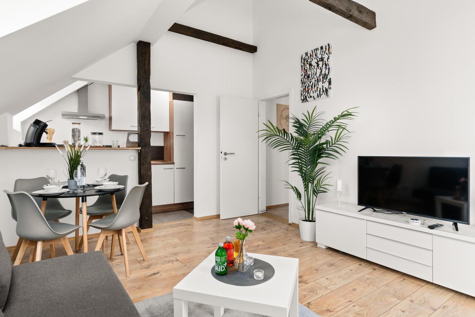 Mola Apartments-Charmante Ferienwohnung Im Herdecke Zentrum Fuer 3 Personen-Grosse Dachterrasse-Grill-Gratis Parken-Wlan Exterior foto